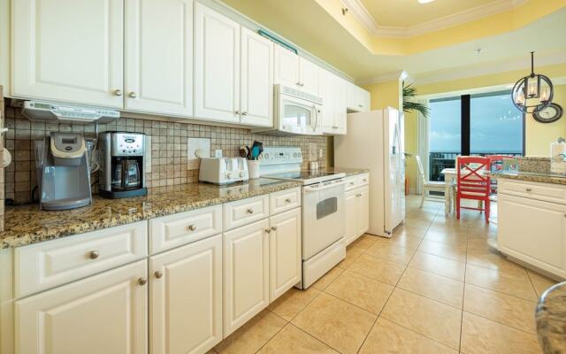 Phoenix Ix 801 3 Bedroom Condo