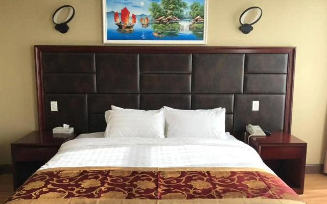 Queens Hotel
