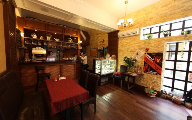 Boomerang Baron Suites