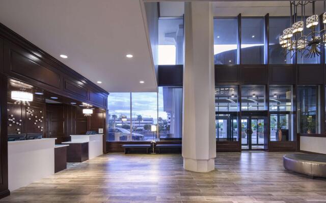 DoubleTree by Hilton Hotel Jacksonville Riverfront