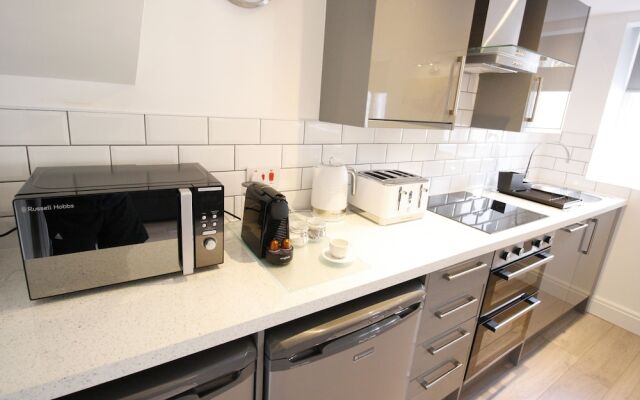 Willow Serviced Apartments The Walk 2