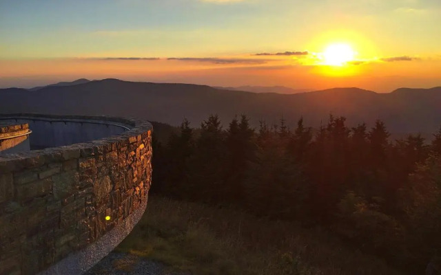 Albert's Lodge at Mt. Mitchell