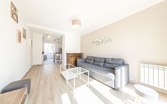Appartement T3 Design Et Calme - Proche de la Plage