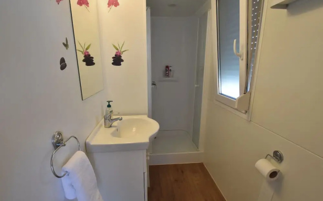 Welcoming Holiday Home in Ugljane With Swimming Pool
