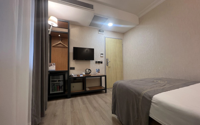 Fuar Hotel
