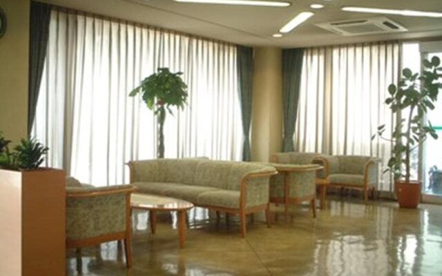 Kanayama Plaza Hotel