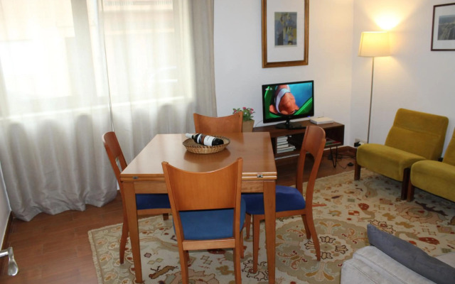 Quiet and Central Apartment