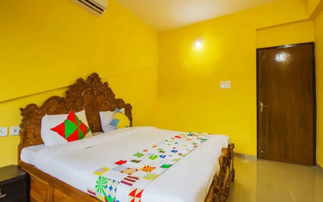 OYO Home 18351 Luxurious Stay