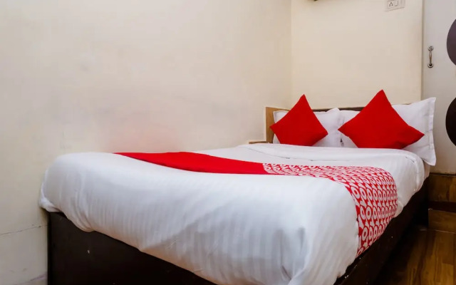 OYO 24275 Hotel Balaji