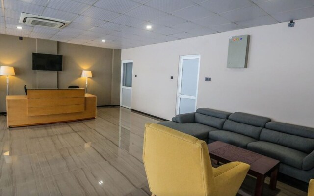 Pink Elephant Tourist Apartment Hotel
