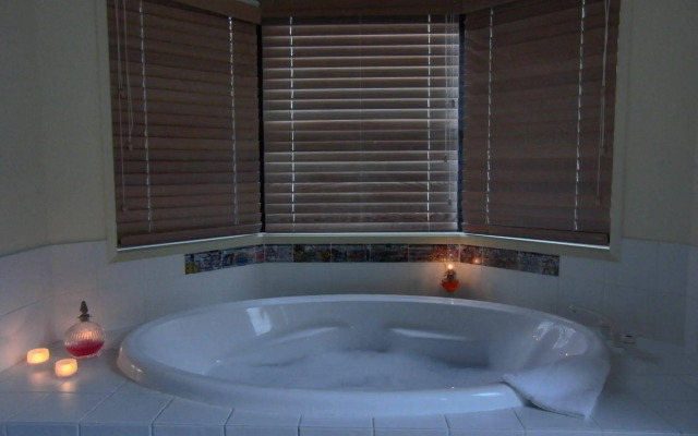 Noosa Edge Nudist Retreat - Noosa Edge Paradise