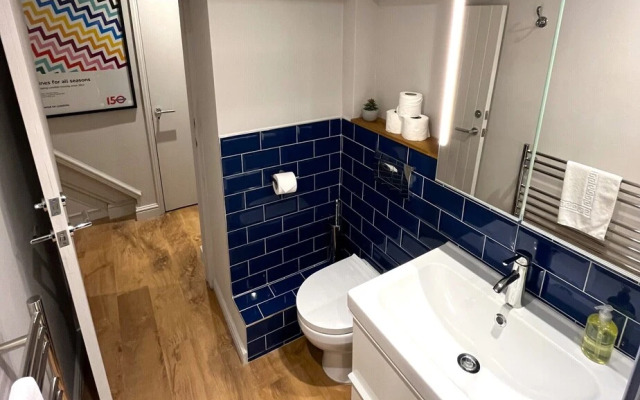Stylish Studio Apartment in Clifton Village