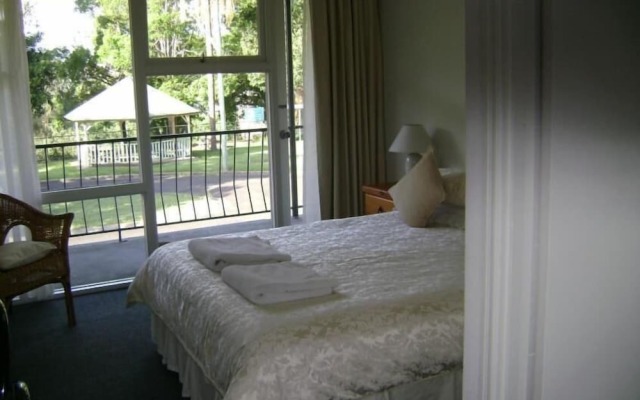 River Park Motor Inn