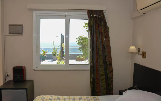 Scorpios Hotel