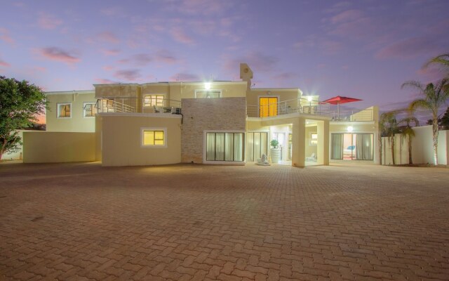 Royal Hills Lodge and Spa