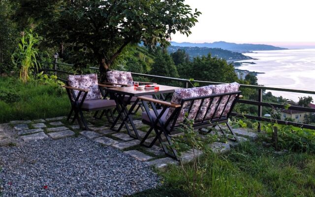 Şahmaran Bungalov
