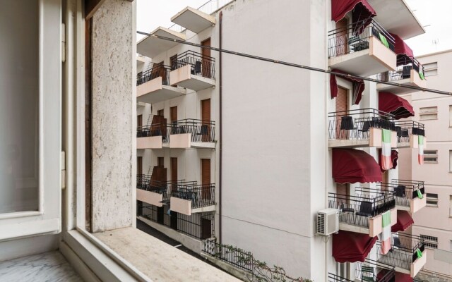 Voguish Apartment in Sanremo near Beach