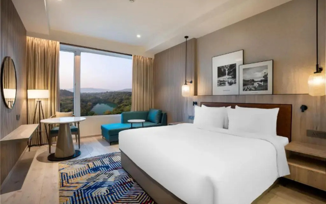 Radisson Resort & Spa Khopoli