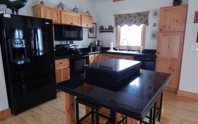 House on Lookout Trace