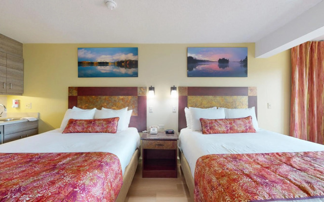 Surfside On The Lake