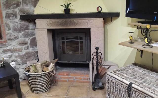 Apartamentos Rurales L'Arboleu