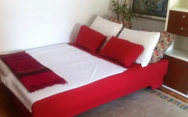 Apartment 4 You