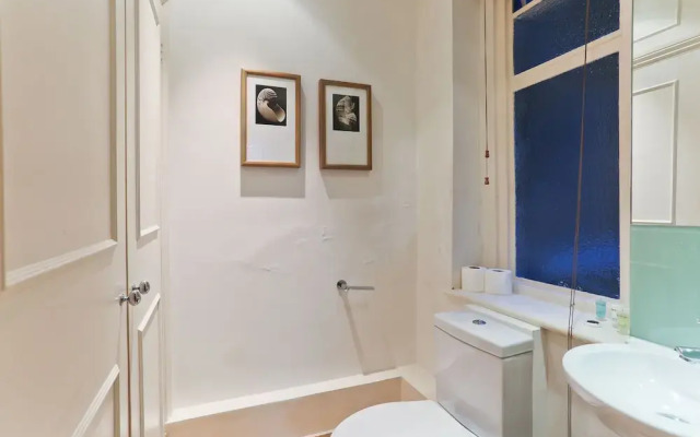 Premium 1 bedroom Apartment Kensington