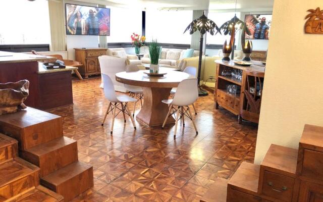 Hawaiian Monarch Penthouse 3bedroom