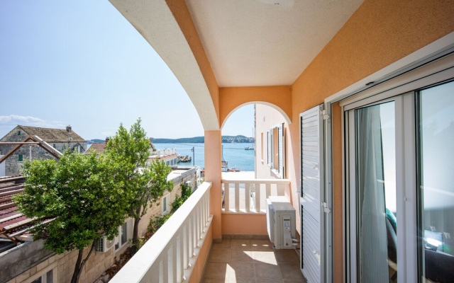 Sea you soon by the beach 2bedroom suite