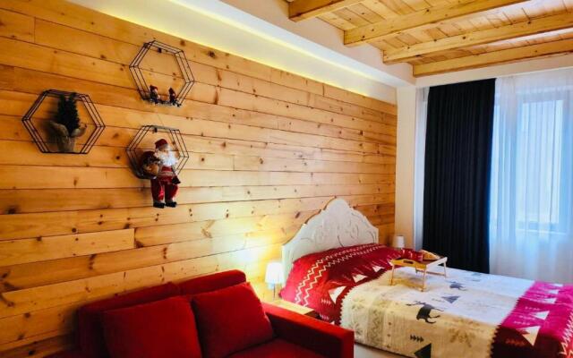 GUDAURI-SUITE-222