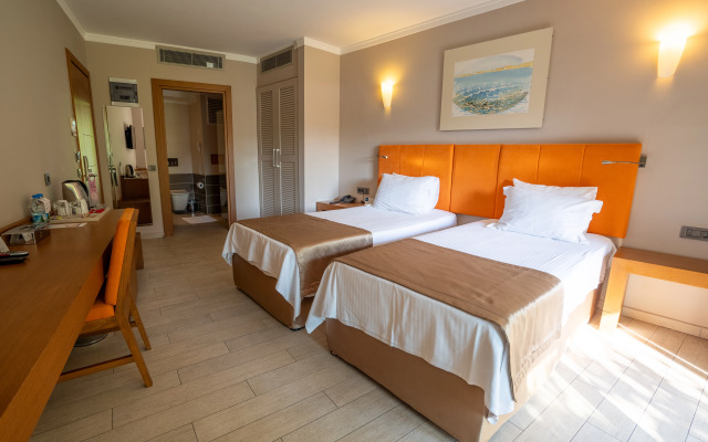 Renka Hotel & Spa