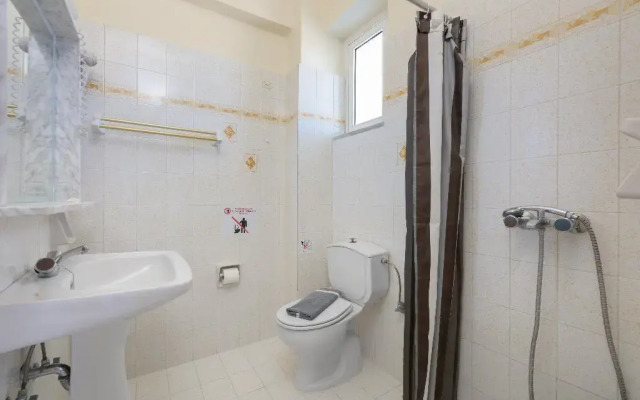 Vlycha Beach Apartments
