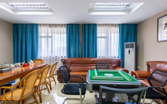 Yeste Hotel (Nanning Jiuquwan Hot Spring)