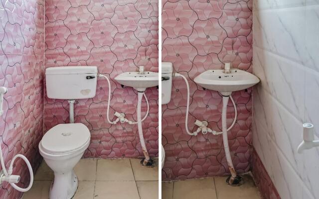 OYO Flagship 77558 Baba Guest House