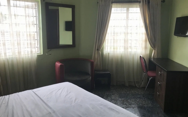 Pentagon Luxury Suites Enugu