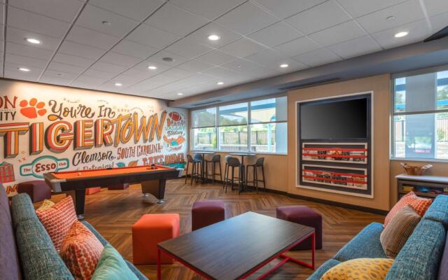 Tru by Hilton Seneca Clemson