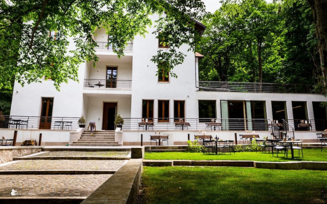 Elda Hotel