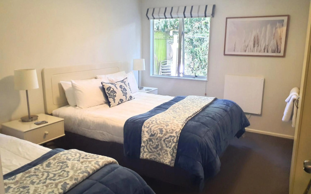 Tuscana Motor Lodge – Guest Rooms – Christchurch