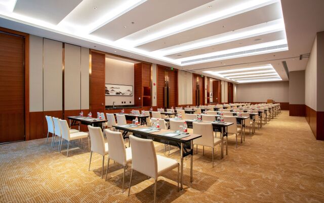 Hyatt Regency Zhenjiang