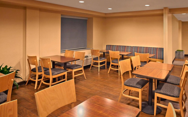 TownePlace Suites by Marriott Albany Downtown/Medical Center