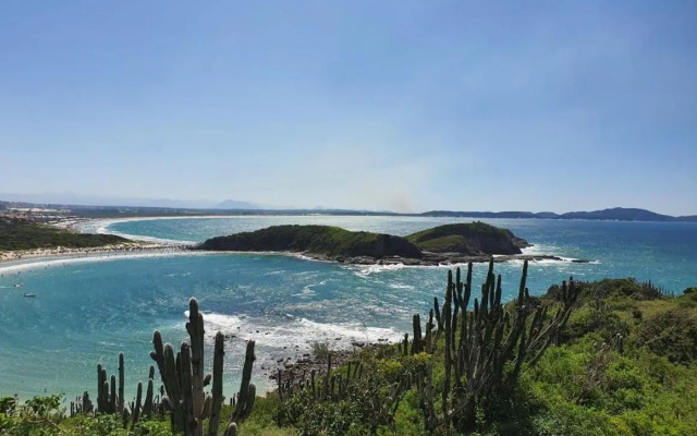 Apto Peró Cabo Frio 700m da Praia