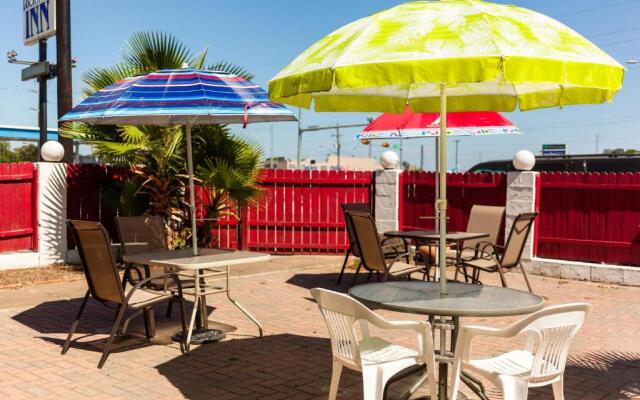 Lockhart Inn