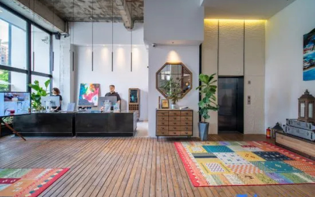 24HCOLOR Hotel (Huizhou Jinshanhu Park Branch) – Lobby – Huizhou