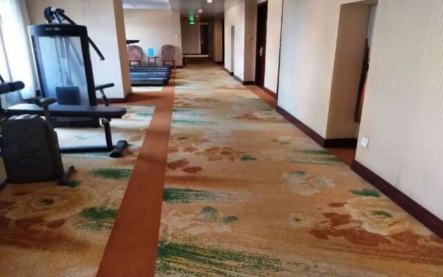 GreenTree Inn Shandong Qingdao Wuyishan Road Jiashike Shopping center Business Hotel