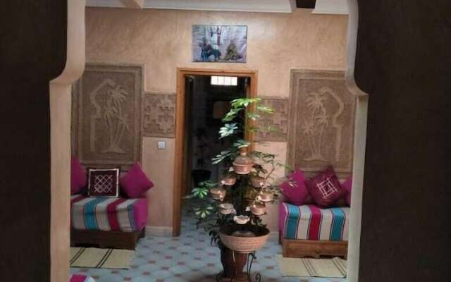 Gite Paradis d'Ait Bouguemez - Hostel