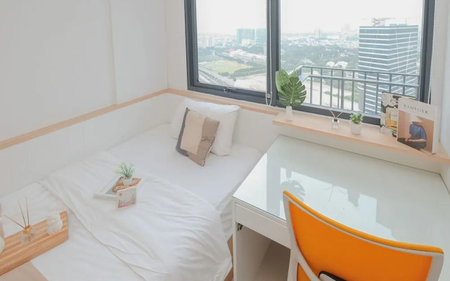 Modern Furnished 2Br At Samara Suites Apartment