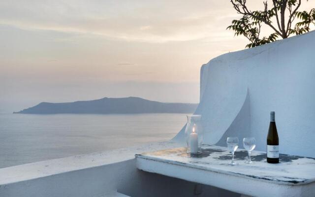 Andreas Cultural Cave House in Imerovigli, Santorini