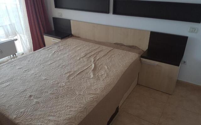St.Vlas Apartments Mamaia
