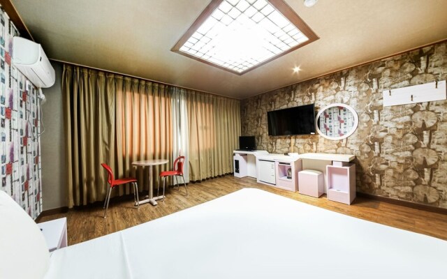 Mokpo Seven 7