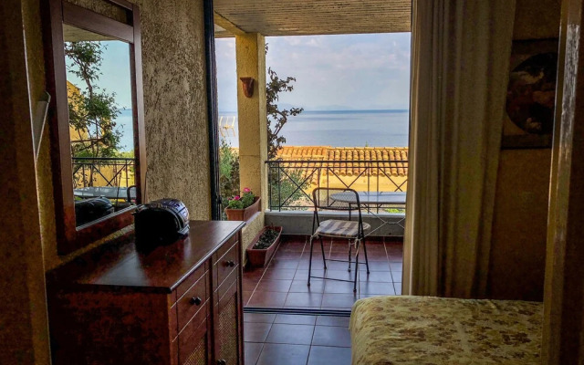 Kiranis Seaview Villa Barbati Beach